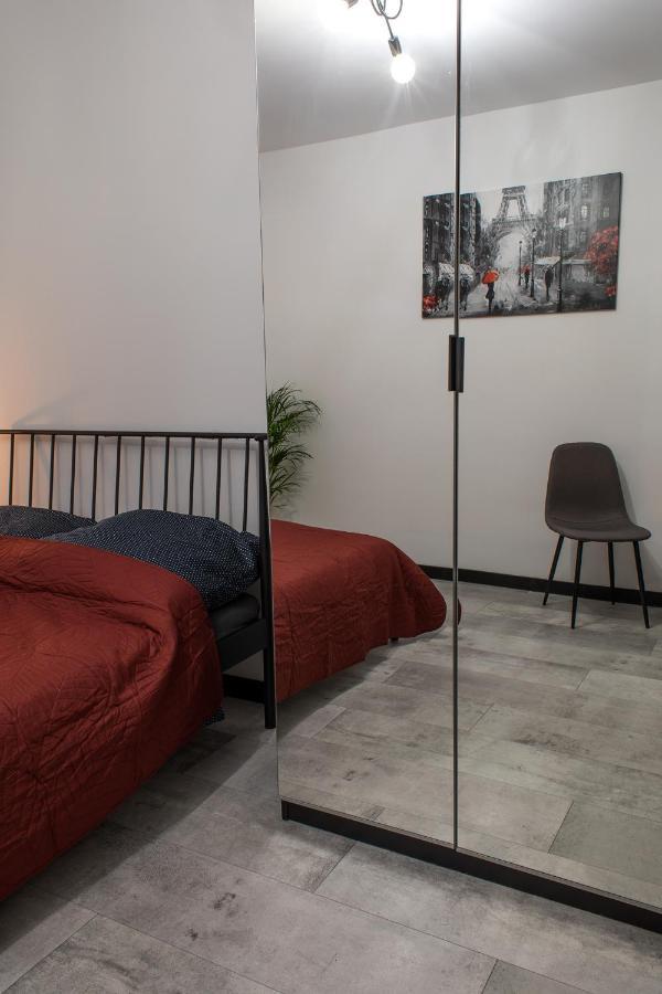 Apartament Black Loft ニサ エクステリア 写真
